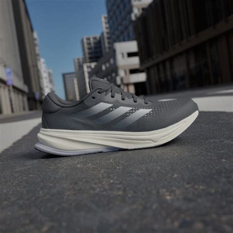 adidas schuhe breite passform|Supernova Rise Wide Laufschuh .